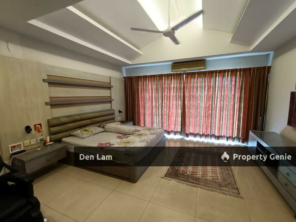 Bangsar Baru KL 3sty House For sale !!