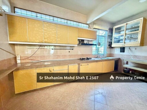 Double Storey Terrace, Taman Sri Aman, Lukut, PD (Facing Open)