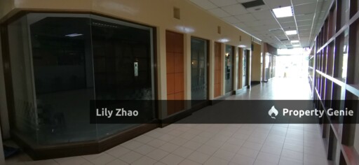 Prime Ground Floor 2,341 sf Retail Shop/Showroom/Offices for Rent in Shopping Complex Likas Square KK City