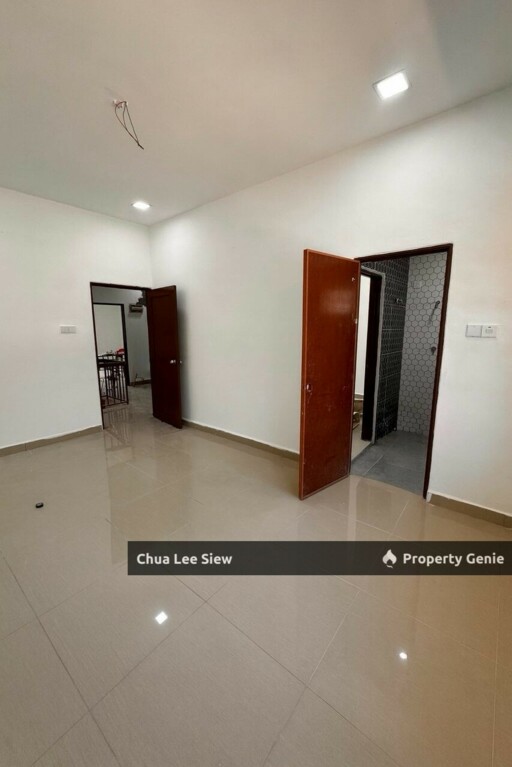 For SALE Double Storey Terrace House 📍Bandar Putra Kulai