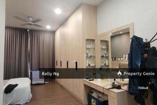 Ken Rimba 2.5 Sty Condo Villa At Shah Alam Partly Furnished For Sale