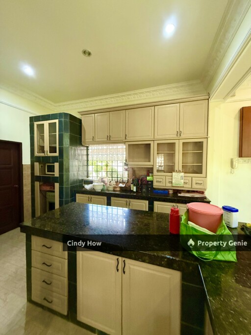 Bukit Beruang Bungalow For Sale
