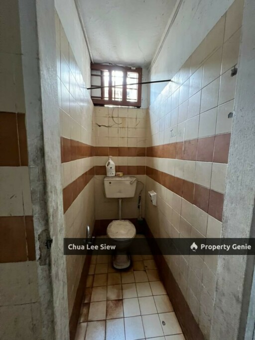 For RENT ✅ 1.5 Storey Factory 📍Taman Mount Asutin