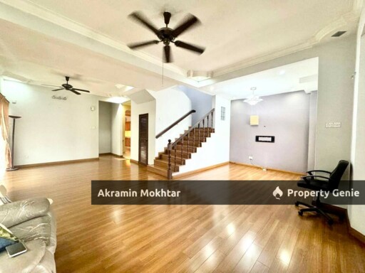 Freehold & Renovated | Semi-D Double Storey House Taman Puncak Utama Kajang