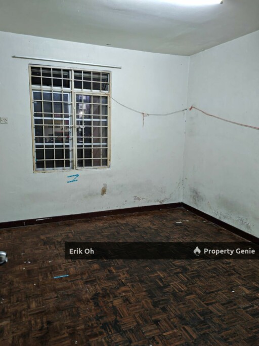 Pangsapuri Langat Utama, Taman Langat Murni, Banting – For Sale