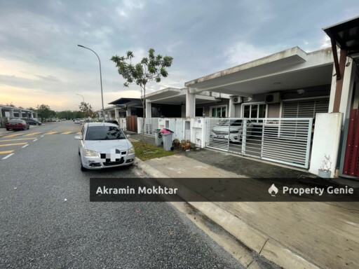 Freehold & Renovated | 1-Storey Terrace Taman Pinggiran Senawang.