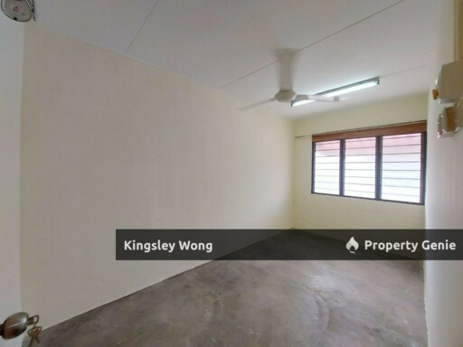 Taman Song Choon Double Storey Terrace House Partial Furnished Move in Condition Near Gunung Rapat