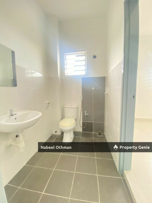 EXTENDED Double Storey Semi D Corner Unit  Alam Suria, PUNCAK ALAM