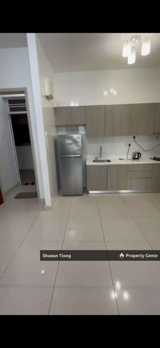 The Raffles Suites Condominium 1 Bedroom Unit for Rent!