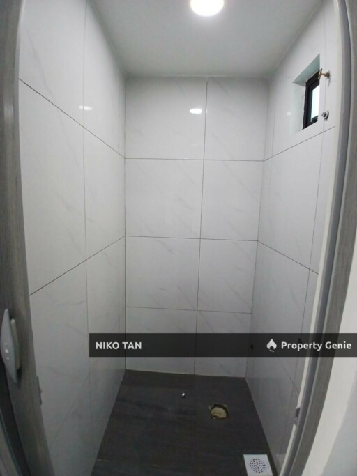 [RENOVATED&EXTENDED]1-Storey Jalan Emas, Taman Sri Skudai For Sale