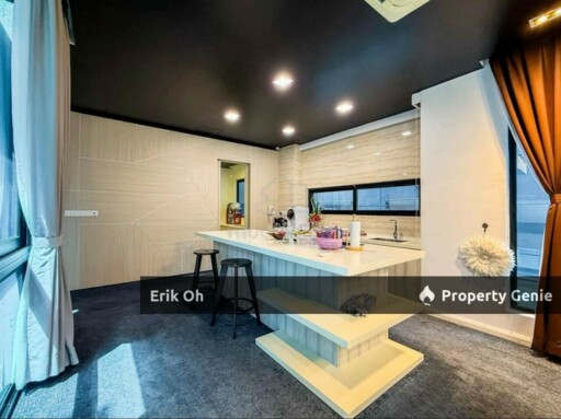 Luxury Bungalow Sering Ukay for Sale 3Storey