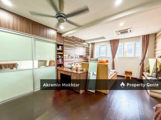 CORNER LOT, FREEHOLD, FACING OPEN & RENOVATED | Double Storey Terrace Putra Bahagia, Putra Heights