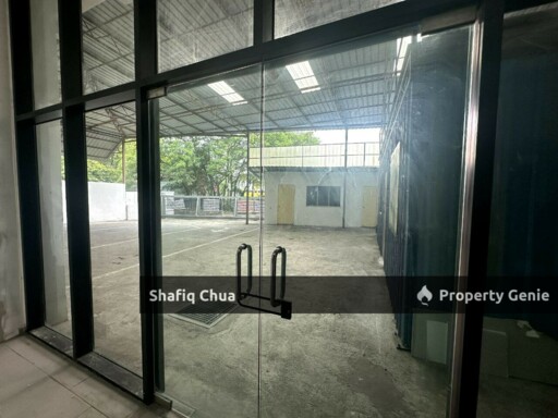 3 Storey Corner Semi D Factory Perindustrian Tekno, Seksyen U8, Shah Alam