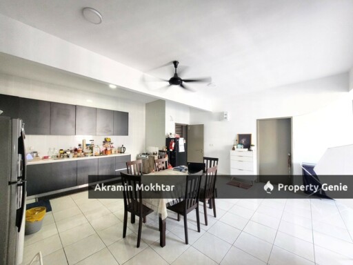 Freehold, Partially Furnished & 2 Parking | Residensi Idaman Abadi, Persiaran Tropicana Heights, Kajang 2