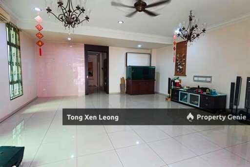 Spacious 5-Bedroom Corner Lot In Melaka, Partially-Furnished