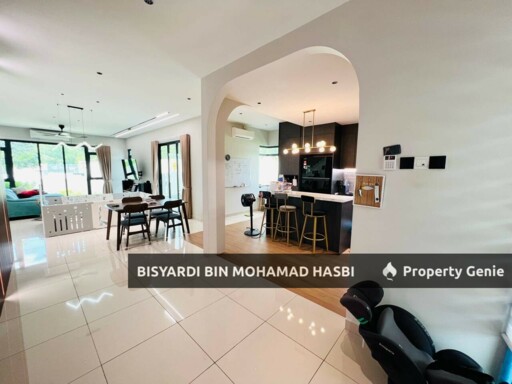 CORNER LOT FULLY FURNISHED & FULLY RENOVATED,  2 Storey Terrace One Park Taman Semenyih Idaman, Semenyih.