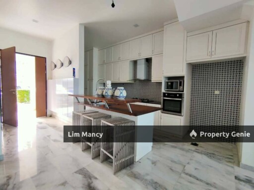 Terrace Link House@WaterEdge Senibong Cove Permas Jaya