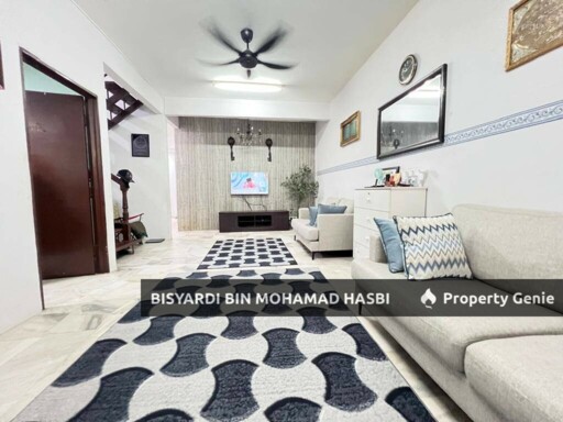 RENOVATED 2 STOREY TAMAN SUBANG MEWAH USJ 1, SUBANG JAYA .