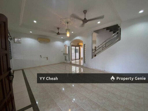Bercham Ipoh 2 Storey semi-D Huge Size 35x100 Great Location