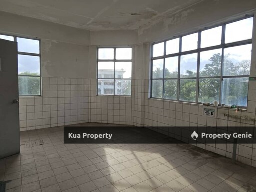 2nd Floor Corner Shoplot For Rent! Located at 3rd Mile, Central Avenue, Near Aeon