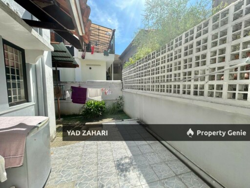 Alam Damai, Cheras | 2.5 Storey Semi D 6 Bedrooms | RM1.89M - Renovated and Extended 2 Rooms & Balcony