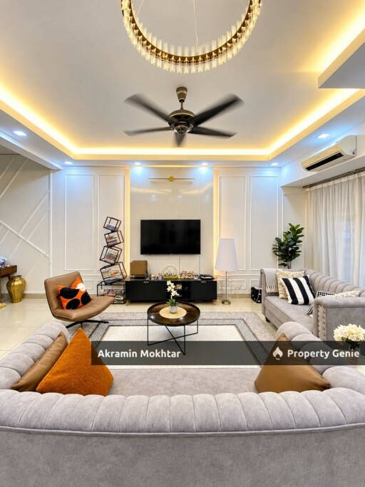Freehold, Renovated & Fully Furnished | Double Storey Terrace Taman Mutiara Rinching Semenyih