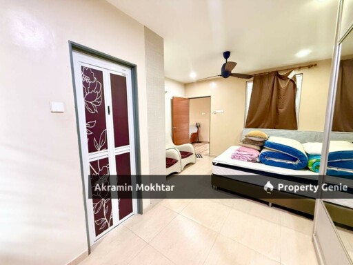 Freehold & Fully Renovated | 3 Storey Semi-D Taman Saujana Suria Kajang
