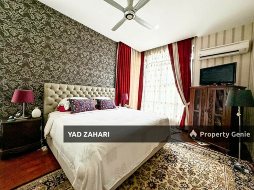 Cahaya SPK, Shah Alam | 2-Storey Semi-D 5 Bedrooms | RM1.15M - Renovated and Gated Guarded