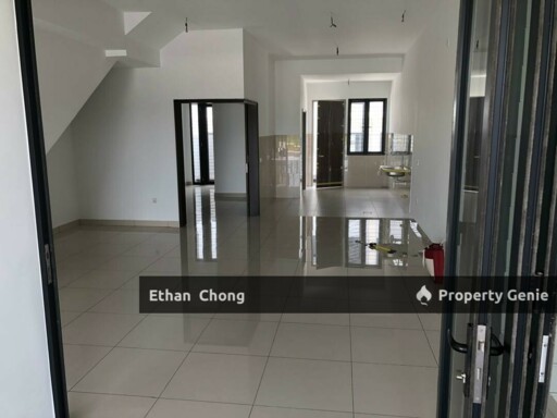 2-Storey Terrace @ Jalan Casuarina, Elmina Green 1