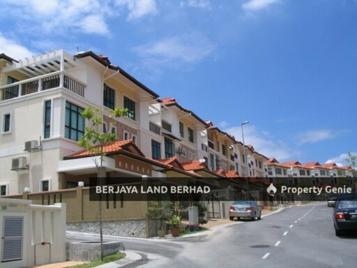 The Peak Taman TAR