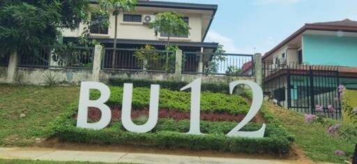 BU12