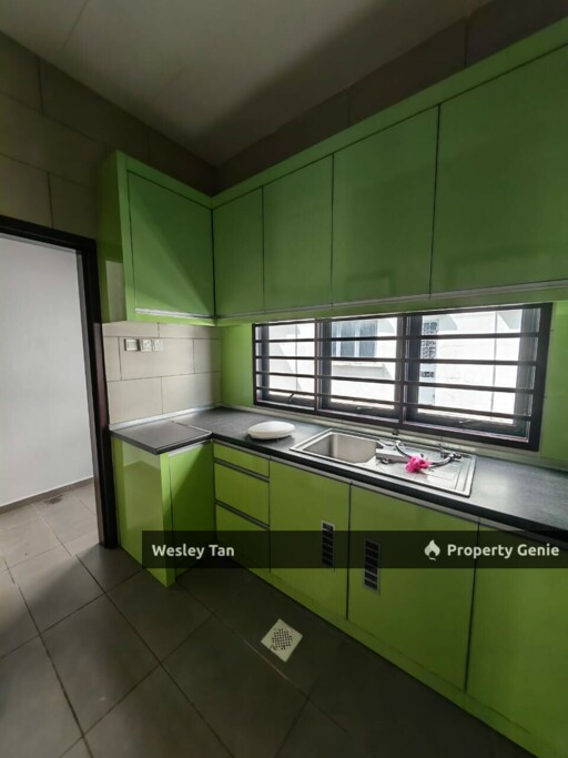 Kota Laksamana 2.5 Terrace Next To Melaka Jonker Area Extendable House