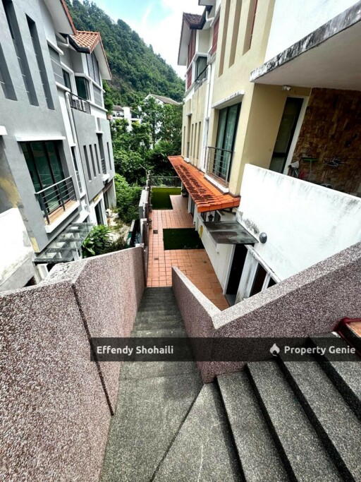 RIVERVIEW KEMENSAH MELAWATI SEMI D