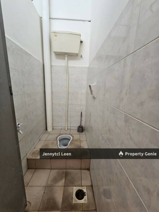 Good Price [Freehold] - [Facing Padang] Single Storey Terrace House Tamam Kasawari, near Batu Berendam and Ayer Keroh, Durian Tunggal