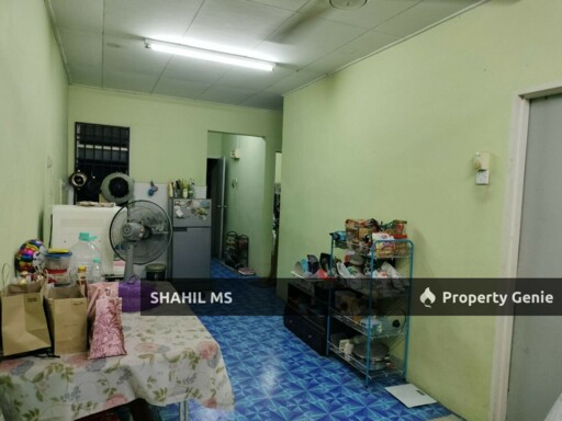 JOHOR BAHARU | PANGSAPURI ORKED TAMAN EHSAN JAYA || 700 SQFT || BUMI LOT || LEASEHOLD || RM140,000 || (*122-1125)