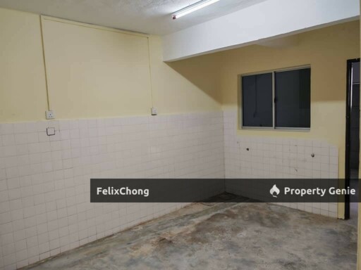 Taman Berlian 2 Sty Terrace,Jalan Berlian,Kluang,Renovated