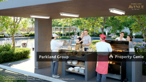 Parkland Avenue By The Sea