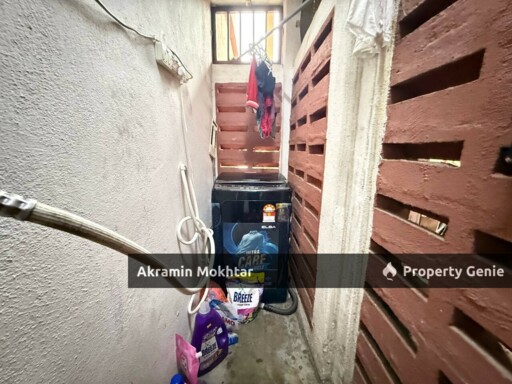 FLAT PKNS SEKSYEN 7 SHAH ALAM