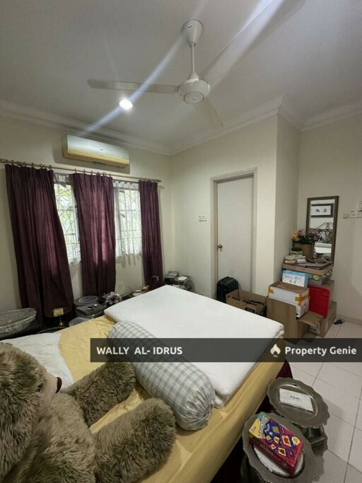 Semi D Renovated with Extra Large Land @ Section 7 Shah Alam