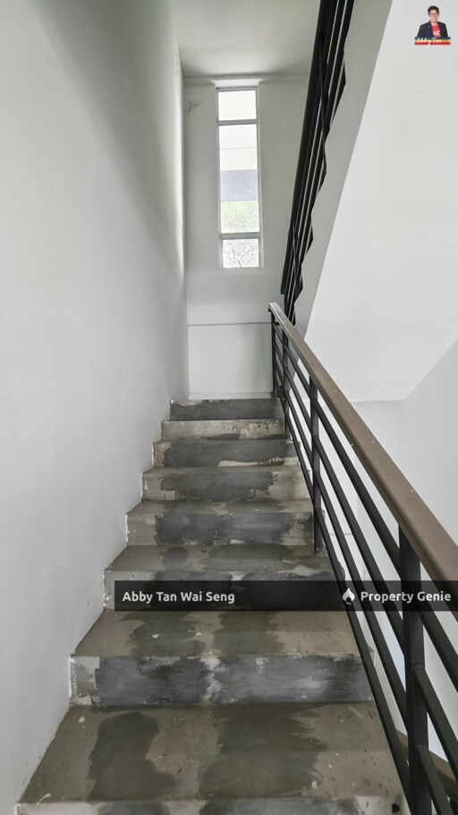 Gayamas 118 | Triple Storey | Bare Condition | Below Market Value, Worth Considering Bah