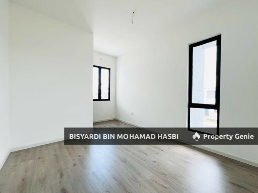 Corner Lot 2 Storey Terrace Nadira 2 Bandar Bukit Raja, Klang.