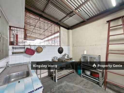 Taman Lim ​Single Storey Semi-D Facing Field Near Jalan Kuala Kangsar