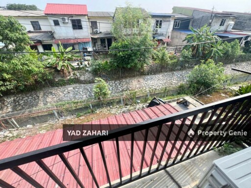 Seksyen 17, Shah Alam | 2-Storey Terrace 3 Bedrooms | RM420K - Cheapest, Fully Reno & Near Surau