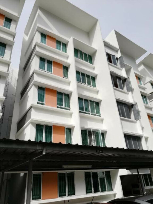 University Utama Condominium