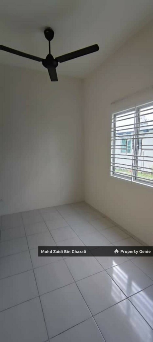 Town House Tingkat Bawah