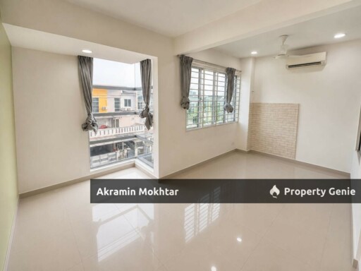 Freehold, Renovated Extended | 3 Storey House Taman Sri Putra Sungai Buloh
