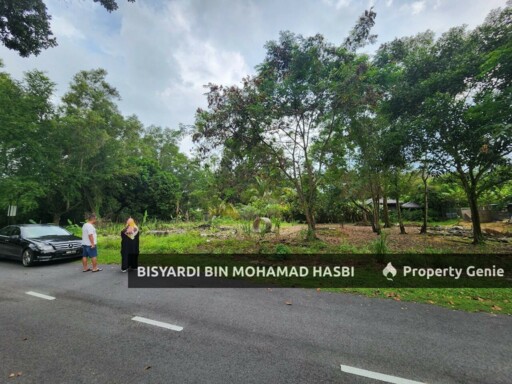 Corner Lot 11,560 Sq.Ft Lot Bungalow @ Bandar Tasik Kesuma, Semenyih.