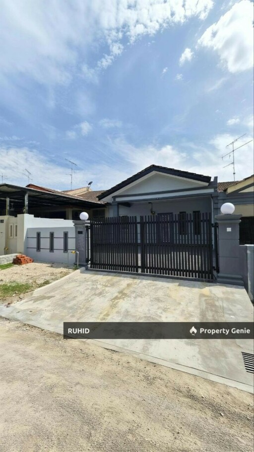 Bandar Putra Kulai Single Storey Terrace House 24x75 Unblock View