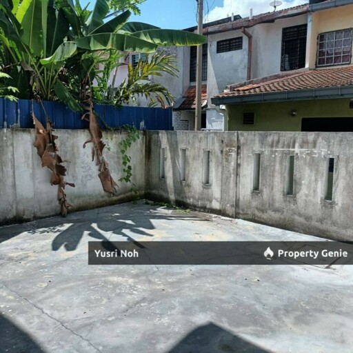 RUMAH 2 TINGKAT DI TAMAN IMPIAN EHSAN BALAKONG