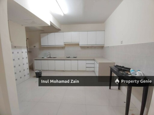 Facing Open Double Storey Terrace Seksyen 5, Bandar Bukit Mahkota Bangi